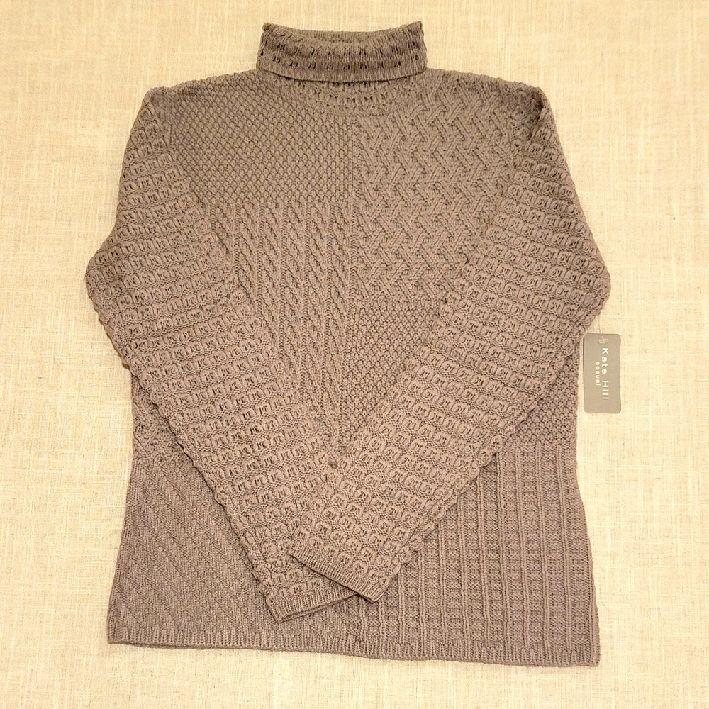 Kate Hill Casual Long-Sleeve Turtleneck Sweater